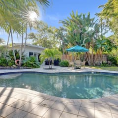 Stylish and Comfortable-Tropical Gem-Private Pool - Mariposa